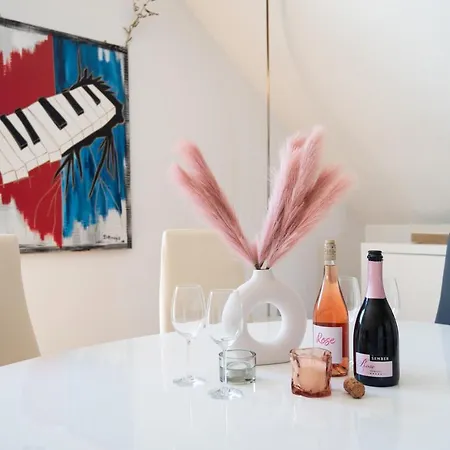 Apartment Milic - By The Sea Sutivan